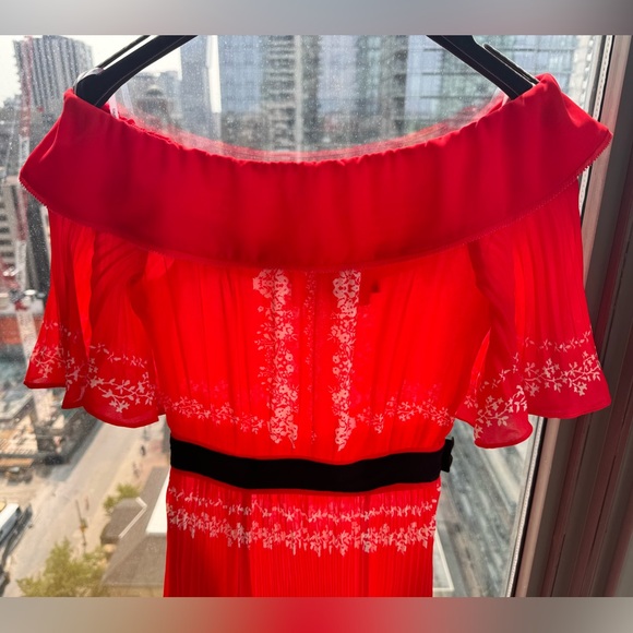 🆕 SELF PORTRAIT 🧿 NWOT Red Flower Spell Pleated Maxi Dress - CUT TAGS -Size 0 - Picture 6 of 16